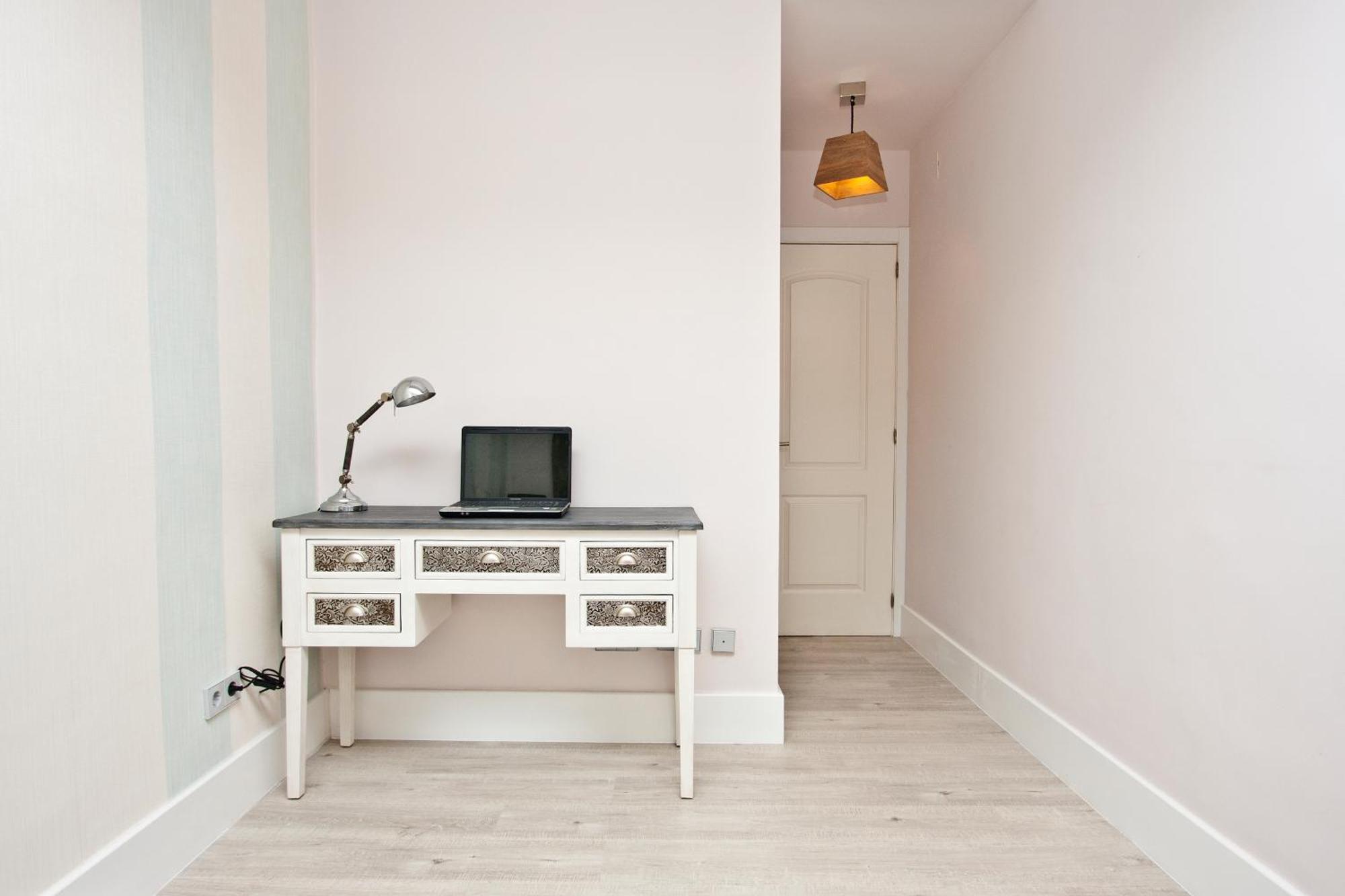City Deluxe Apartment Madri Exterior foto