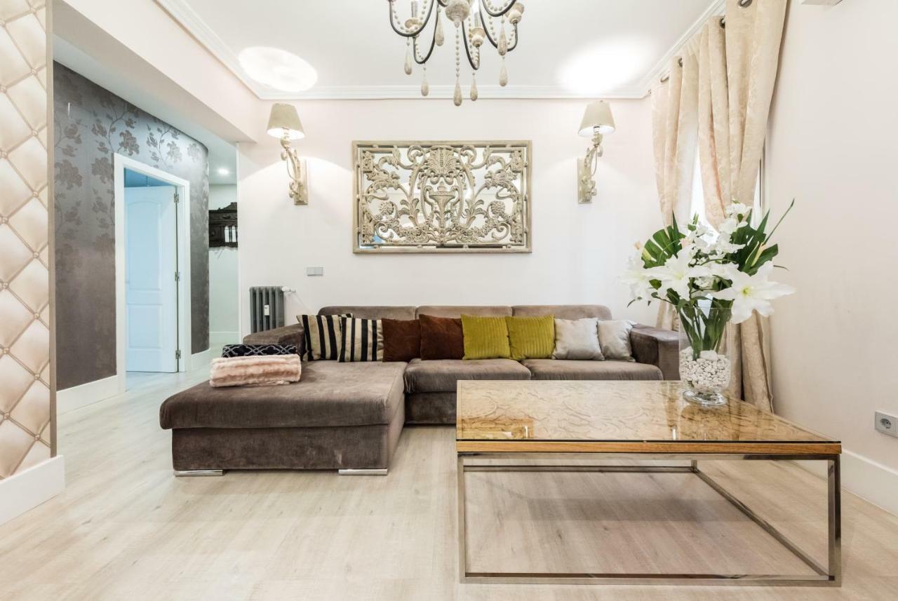 City Deluxe Apartment Madri Exterior foto